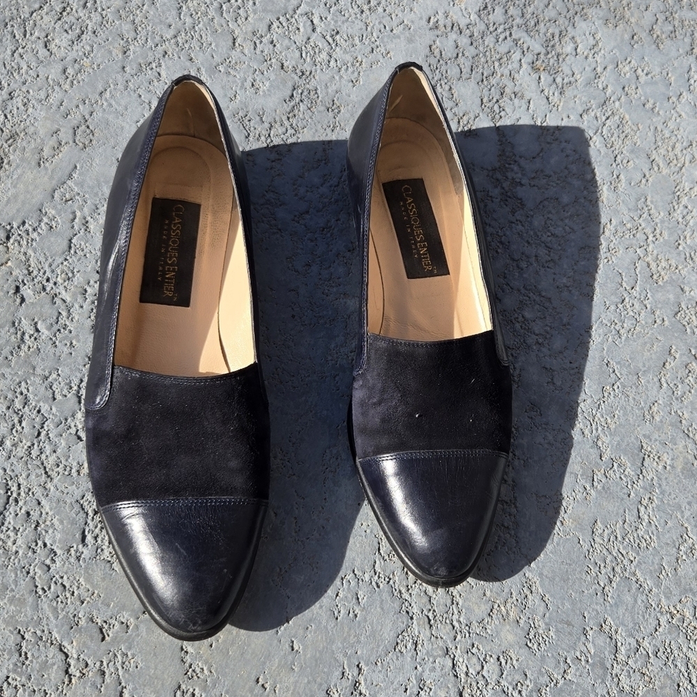 Classiques Entier Vintage Black Suede / Leather Flats 8.5 M US